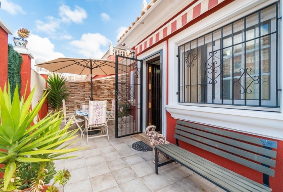 Rynek wtórny - Szeregowiec - Orihuela Costa - PAU 8