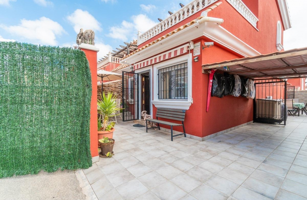 Rynek wtórny - Szeregowiec - Orihuela Costa - PAU 8
