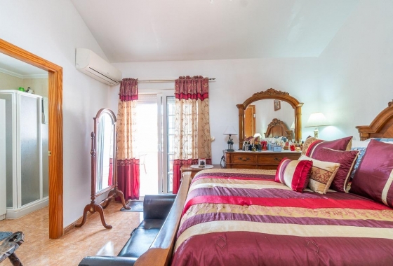 Rynek wtórny - Szeregowiec - Orihuela Costa - PAU 8