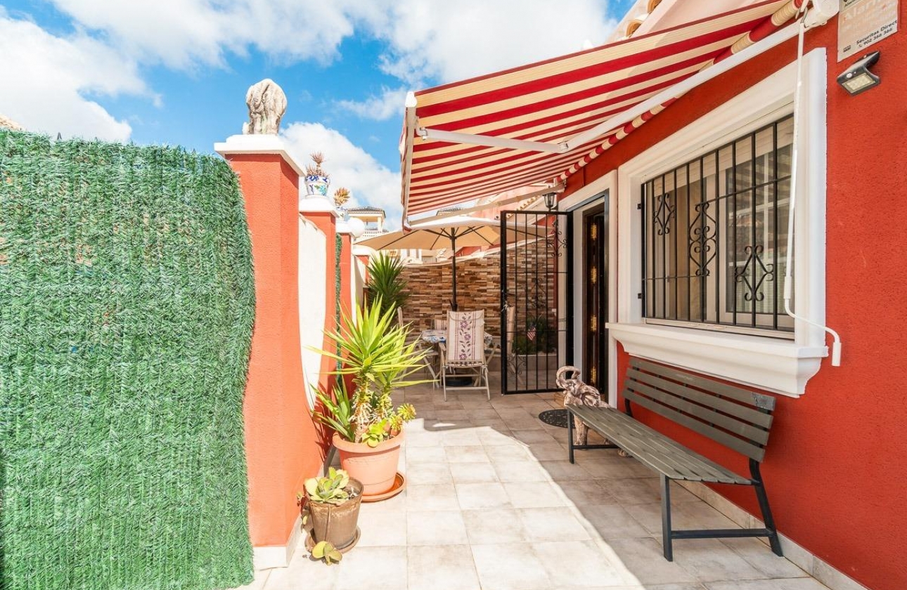 Rynek wtórny - Szeregowiec - Orihuela Costa - PAU 8