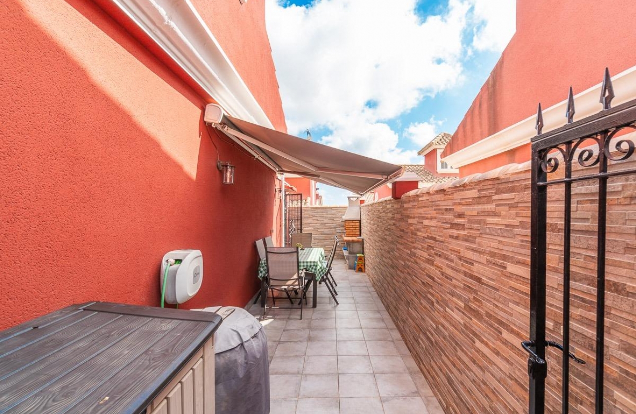 Rynek wtórny - Szeregowiec - Orihuela Costa - PAU 8