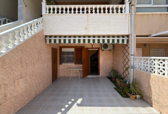 Reventa - Bungalow - Torrevieja - Playa De Los Naufragos