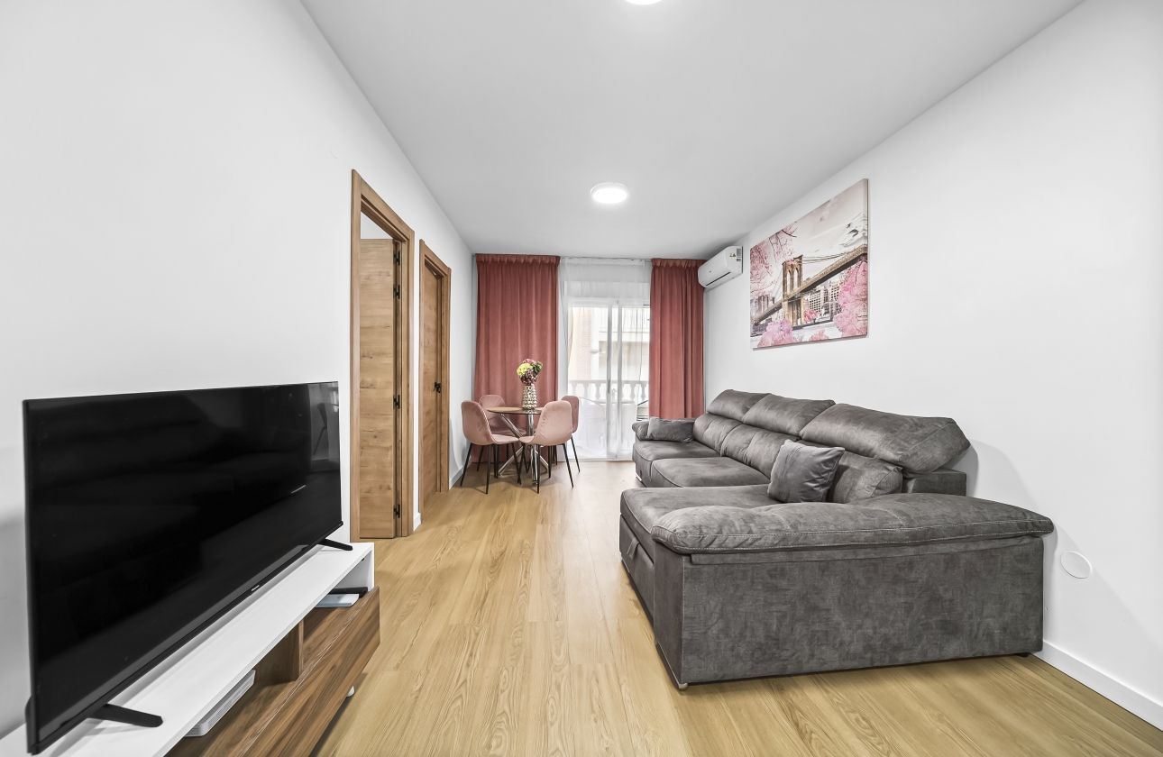 Resale - Apartment - Torrevieja - Centro