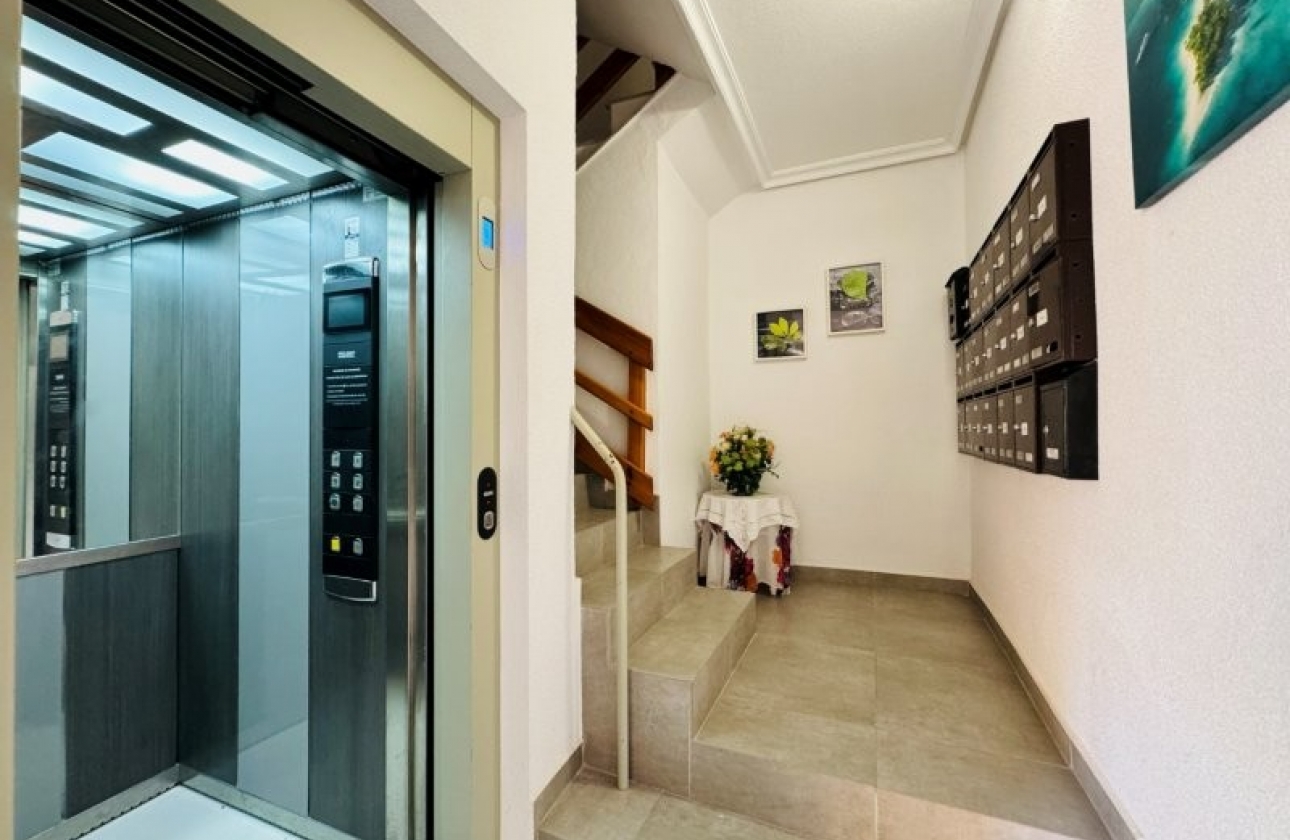 Rynek wtórny - Apartament - Torrevieja - La Mata