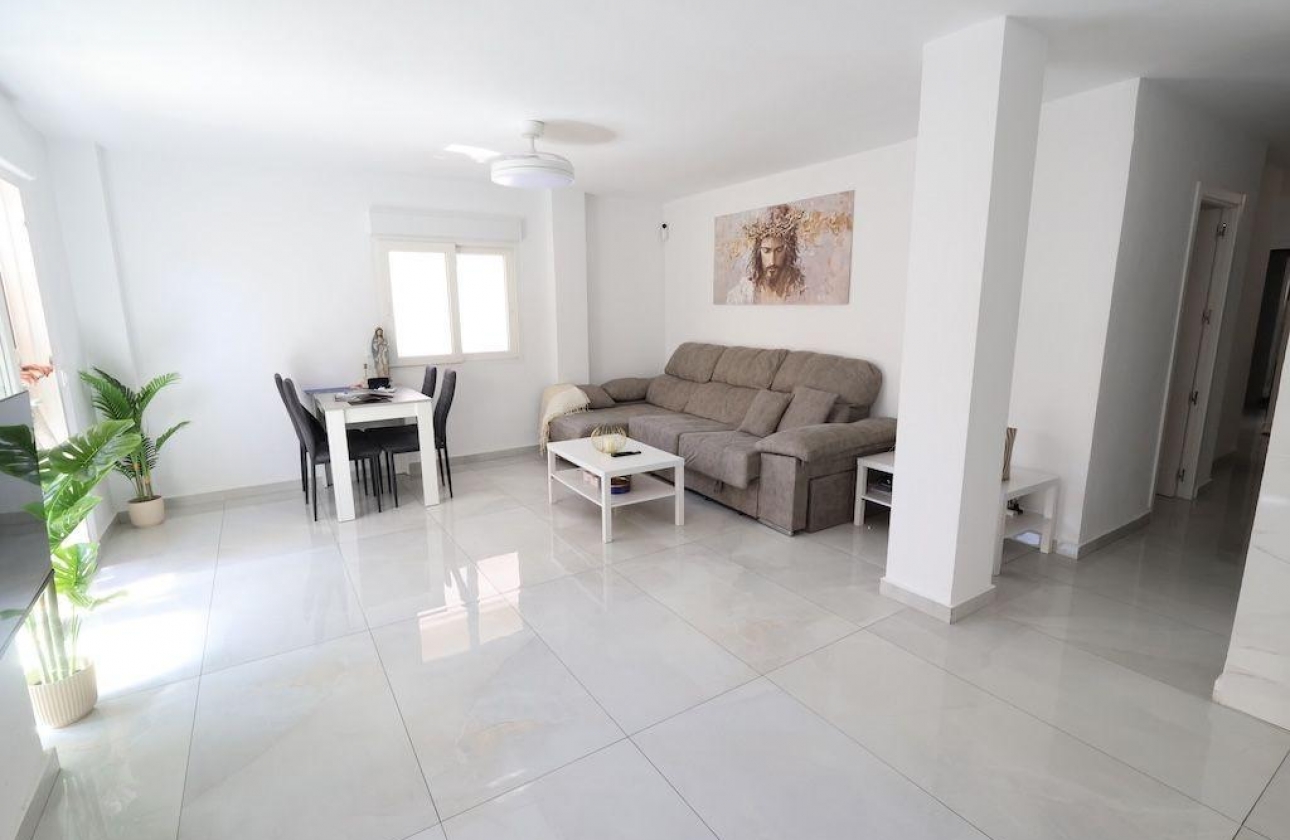 Rynek wtórny - Apartament - Torrevieja - Acequion