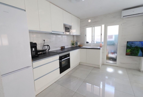 Rynek wtórny - Apartament - Torrevieja - Acequion