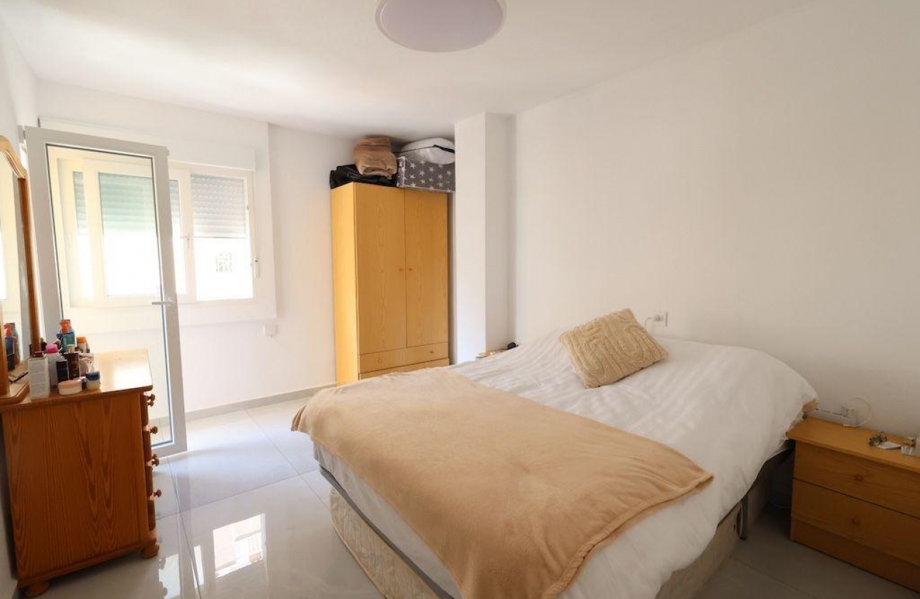 Rynek wtórny - Apartament - Torrevieja - Acequion