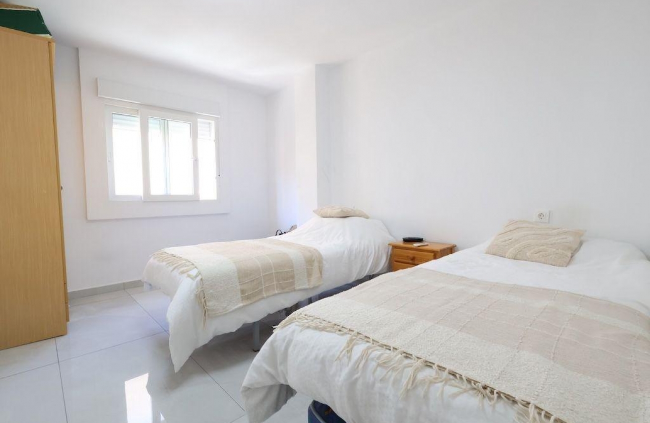 Rynek wtórny - Apartament - Torrevieja - Acequion
