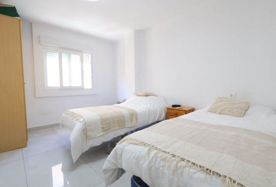 Rynek wtórny - Apartament - Torrevieja - Acequion