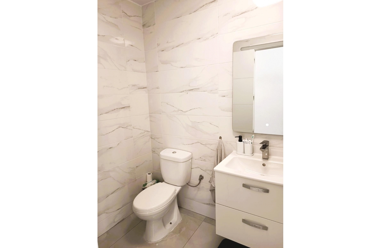 Rynek wtórny - Apartament - Torrevieja - Acequion