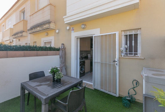 Rynek wtórny - Szeregowiec - Orihuela Costa - Lomas de Cabo Roig