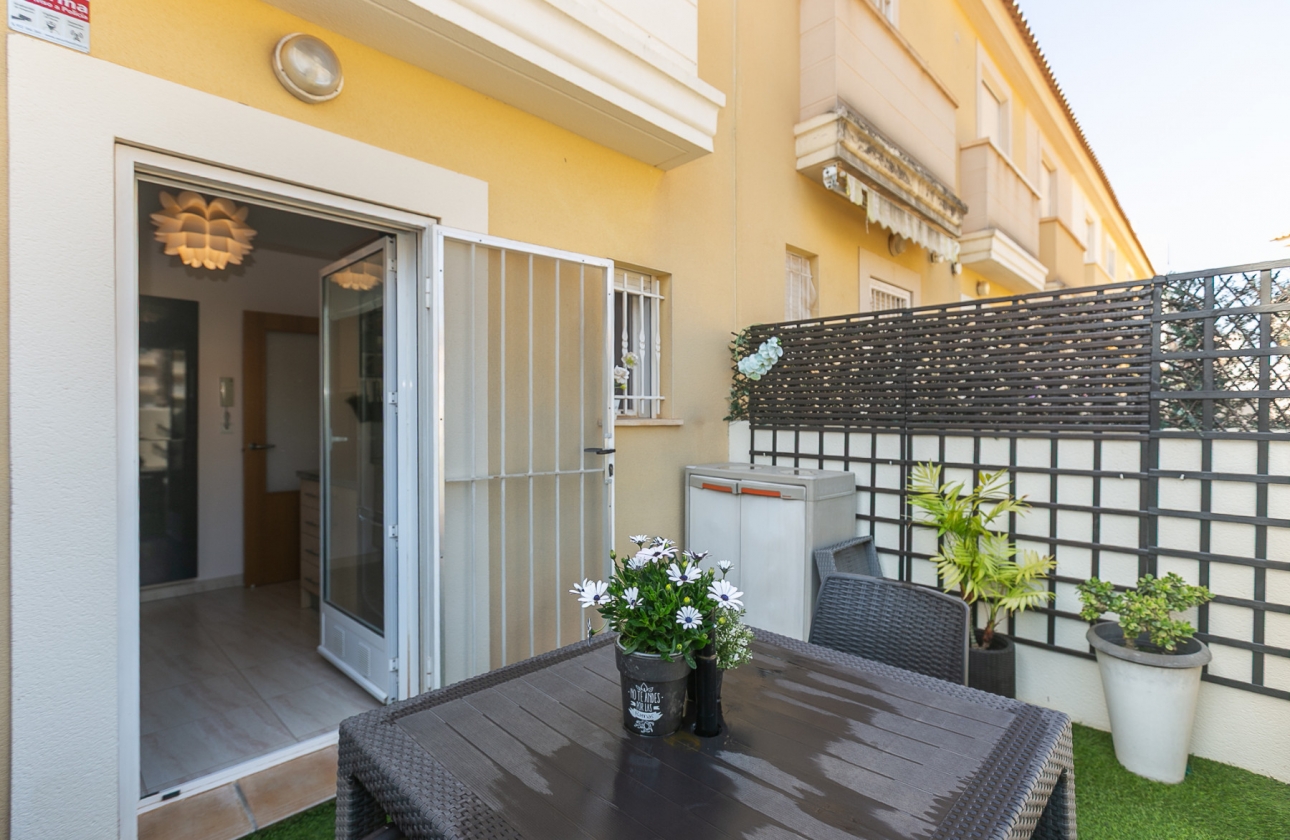 Rynek wtórny - Szeregowiec - Orihuela Costa - Lomas de Cabo Roig