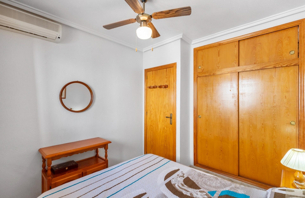 Rynek wtórny - Apartament - Torrevieja - La Mata