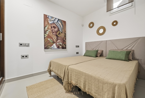 Rynek wtórny - Villa - Torrevieja - Aguas Nuevas