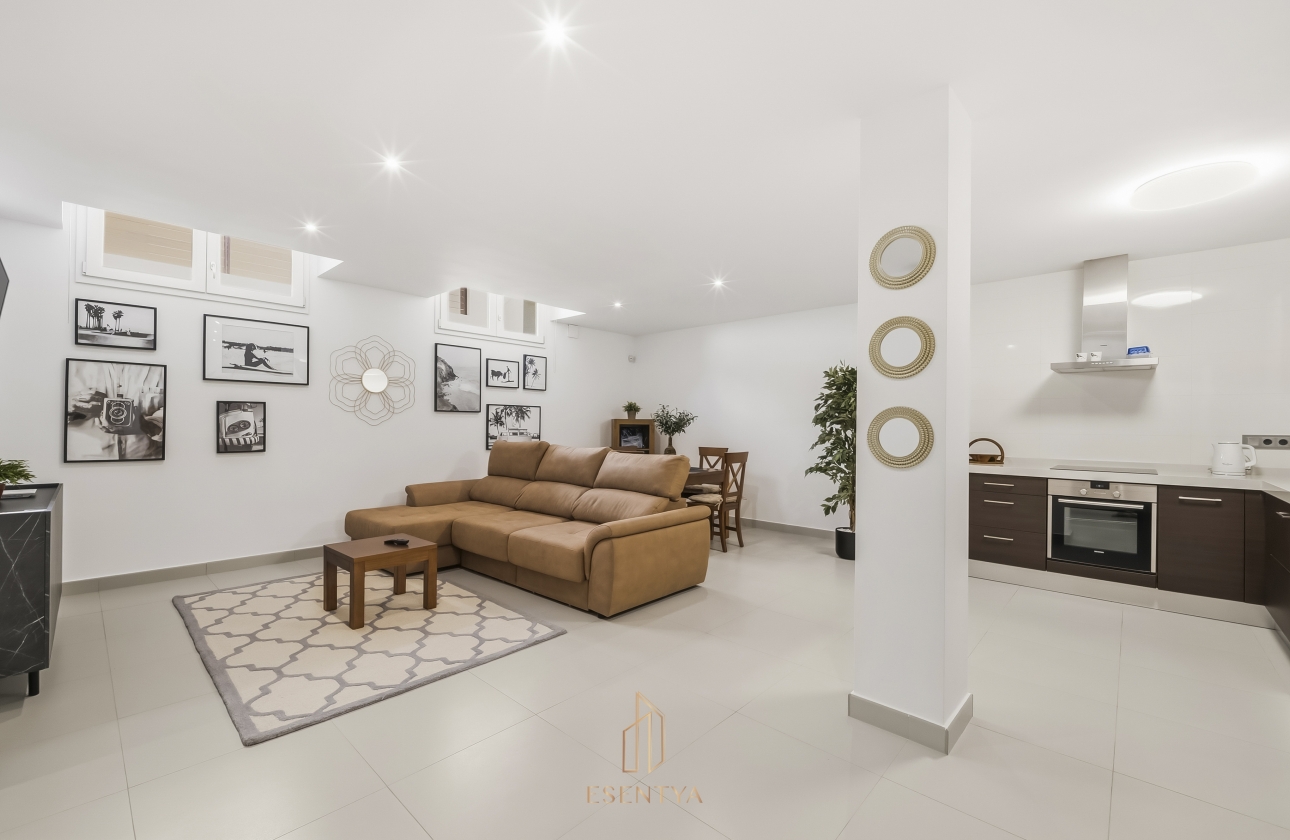 Rynek wtórny - Villa - Torrevieja - Aguas Nuevas