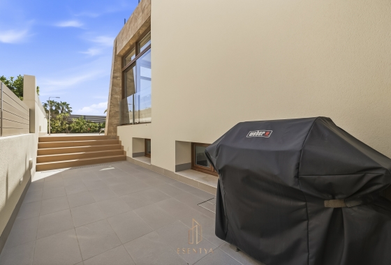 Rynek wtórny - Villa - Torrevieja - Aguas Nuevas