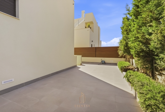 Rynek wtórny - Villa - Torrevieja - Aguas Nuevas