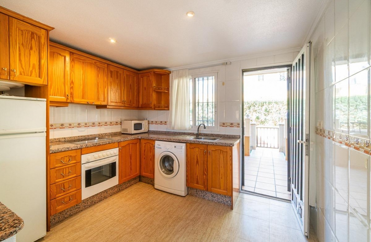 Rynek wtórny - Bungalow - Orihuela Costa - Los Almendros-La Florida