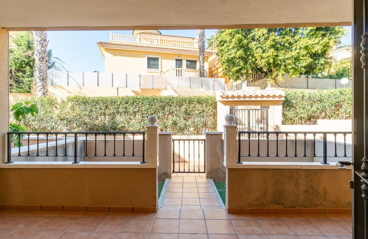 Rynek wtórny - Bungalow - Orihuela Costa - Los Almendros-La Florida
