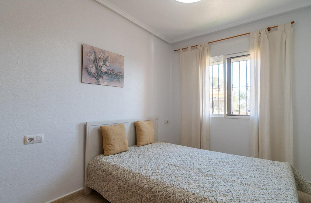 Rynek wtórny - Bungalow - Orihuela Costa - Los Almendros-La Florida