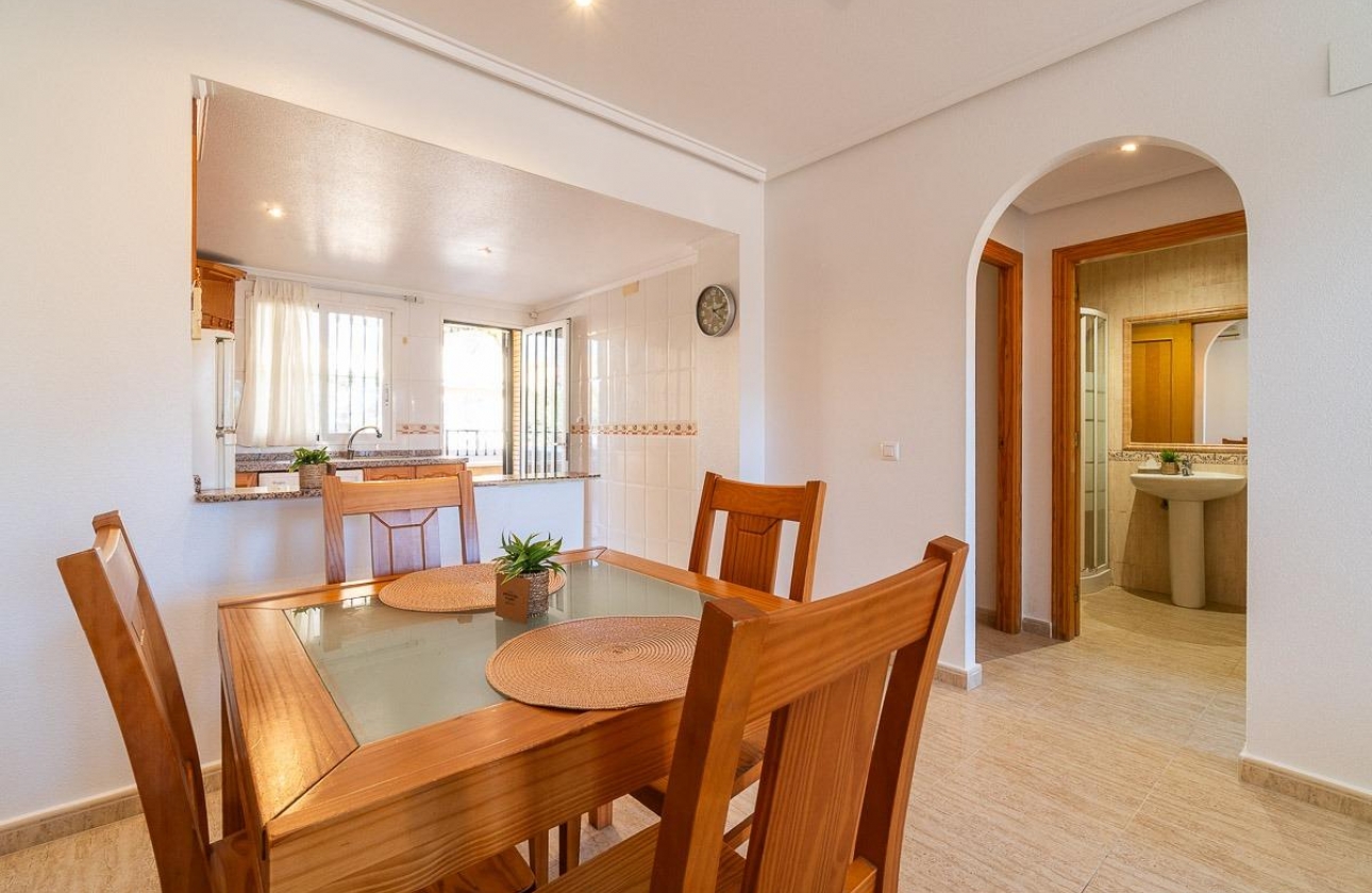 Rynek wtórny - Bungalow - Orihuela Costa - Los Almendros-La Florida