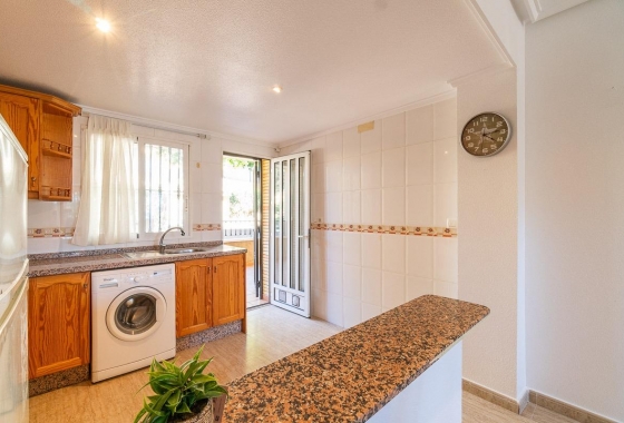 Rynek wtórny - Bungalow - Orihuela Costa - Los Almendros-La Florida