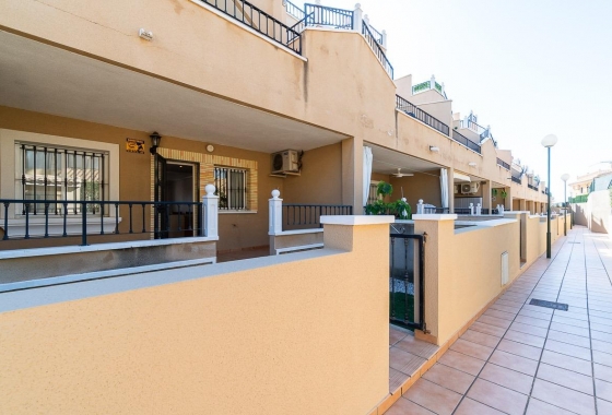 Rynek wtórny - Bungalow - Orihuela Costa - Los Almendros-La Florida