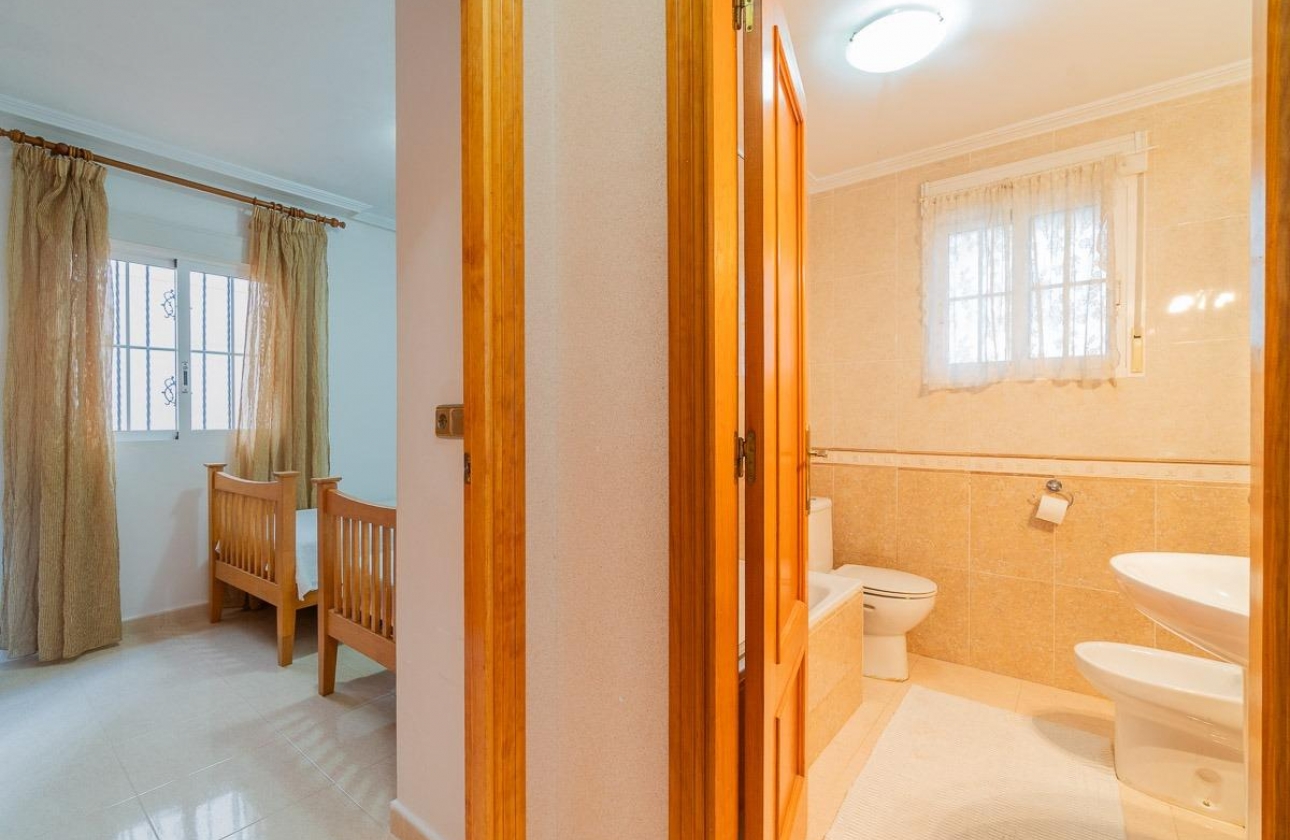 Rynek wtórny - Apartament - Orihuela Costa - Lomas de Cabo Roig-Los Dolses