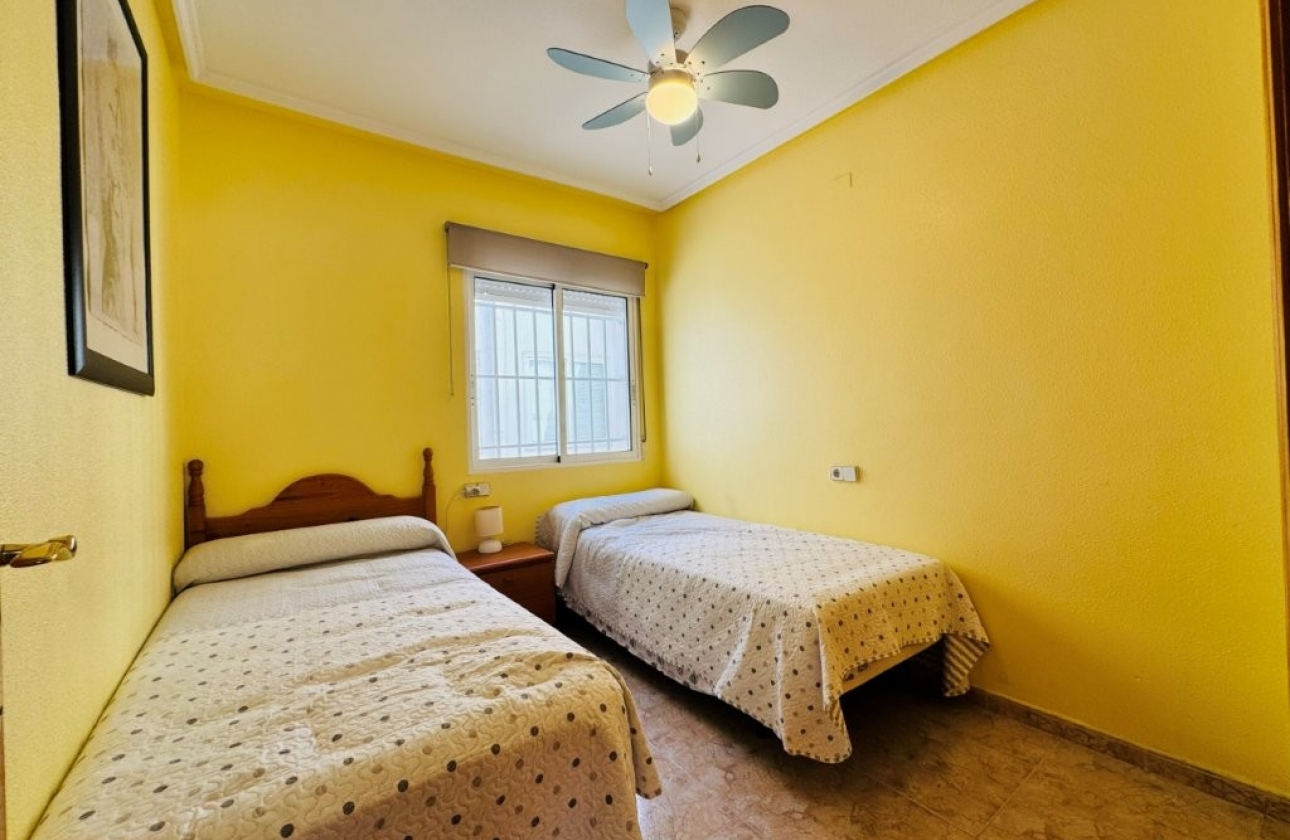 Rynek wtórny - Apartament - Torrevieja - Torrevista Playa