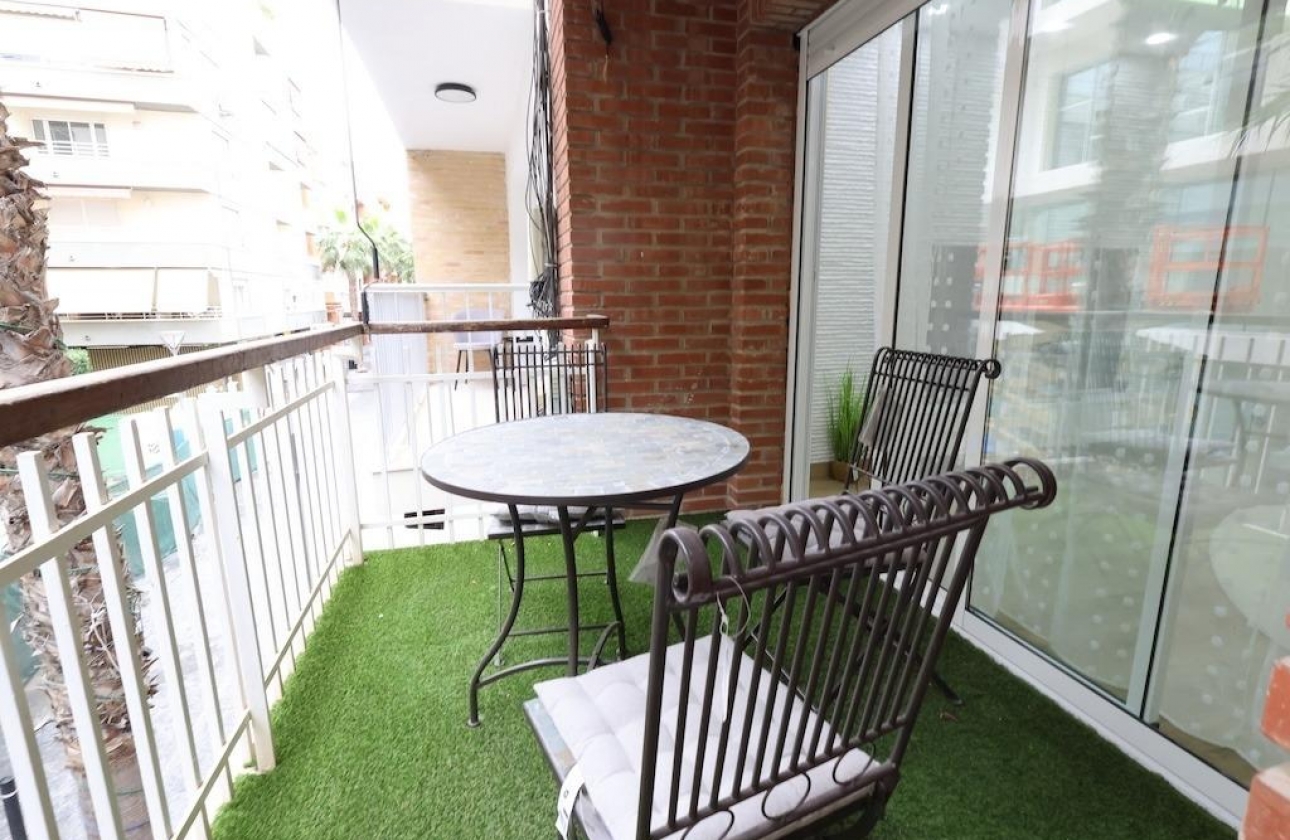 Rynek wtórny - Apartament - Torrevieja - Centro