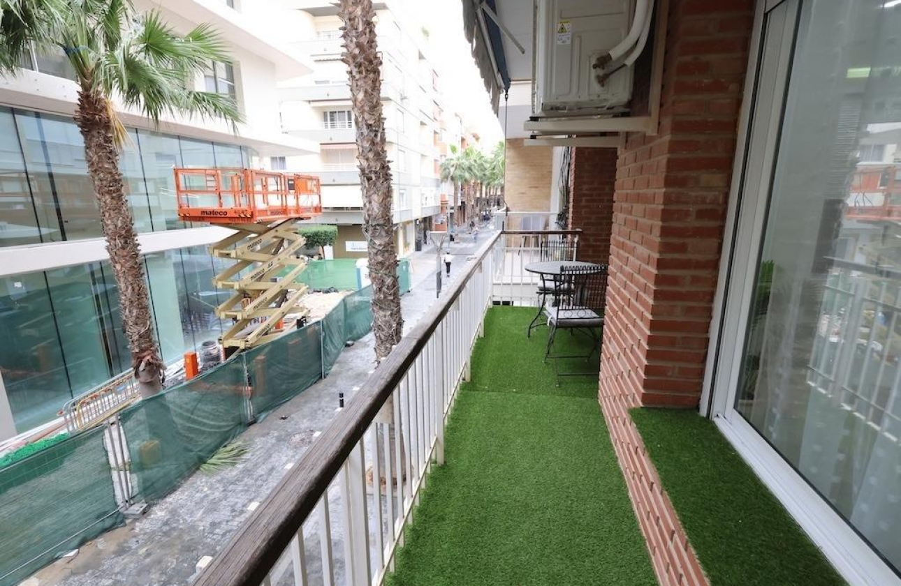 Rynek wtórny - Apartament - Torrevieja - Centro