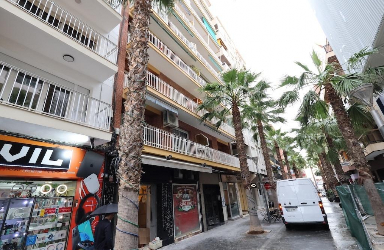 Rynek wtórny - Apartament - Torrevieja - Centro