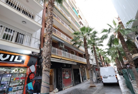 Rynek wtórny - Apartament - Torrevieja - Centro