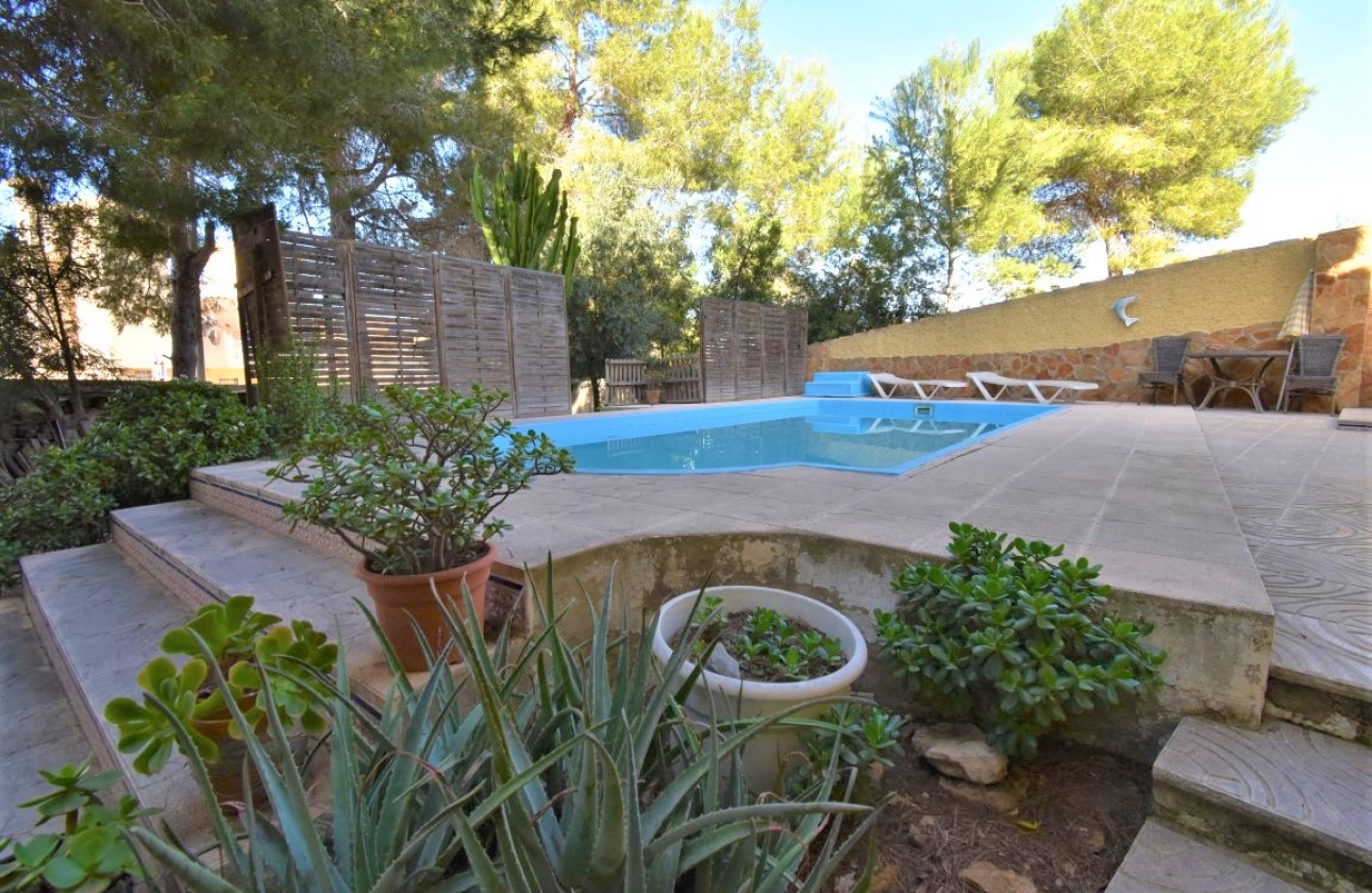 Rynek wtórny - Villa - Orihuela Costa - Villamartin