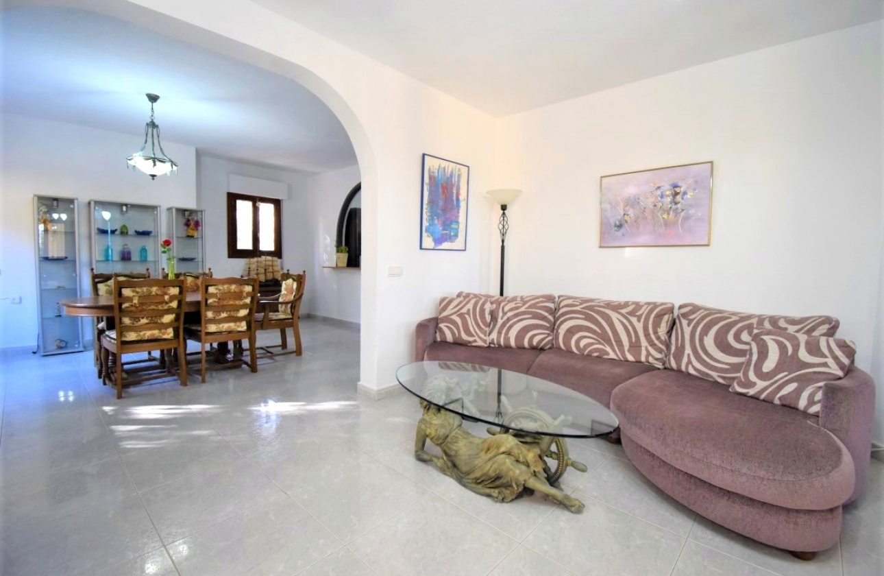 Rynek wtórny - Villa - Orihuela Costa - Villamartin
