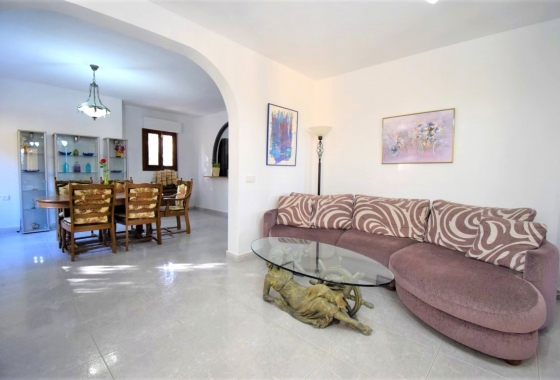 Rynek wtórny - Villa - Orihuela Costa - Villamartin