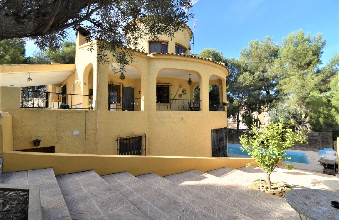 Rynek wtórny - Villa - Orihuela Costa - Villamartin