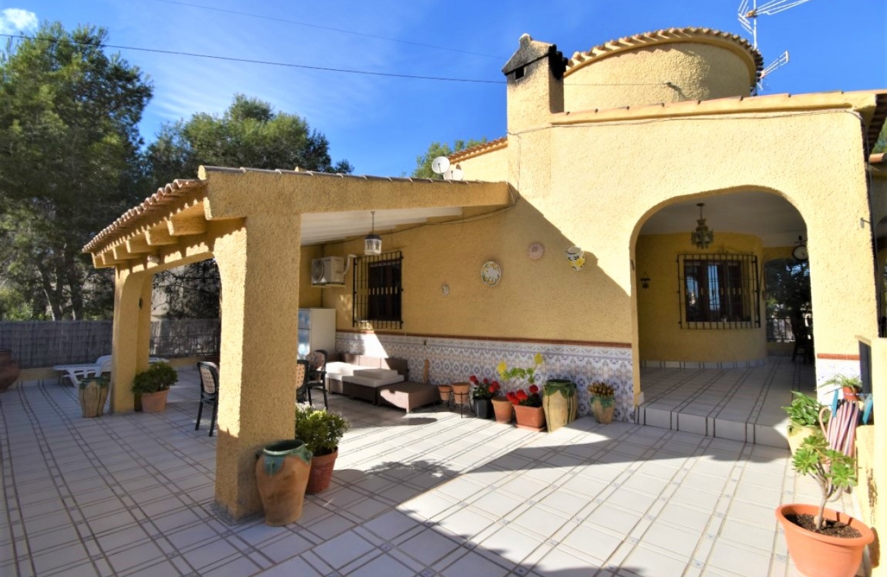 Rynek wtórny - Villa - Orihuela Costa - Villamartin