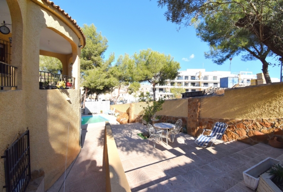 Rynek wtórny - Villa - Orihuela Costa - Villamartin