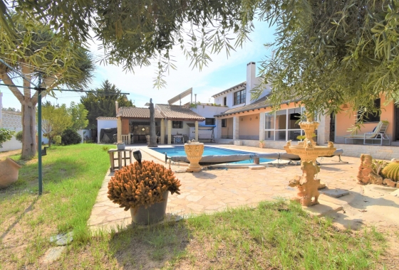 Resale - Villa - Orihuela Costa - Villamartin