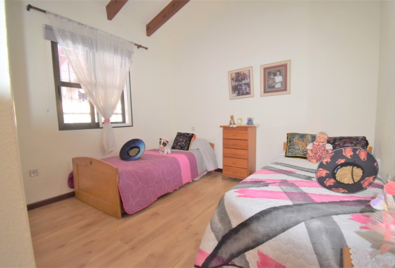 Rynek wtórny - Villa - Orihuela Costa - Villamartin