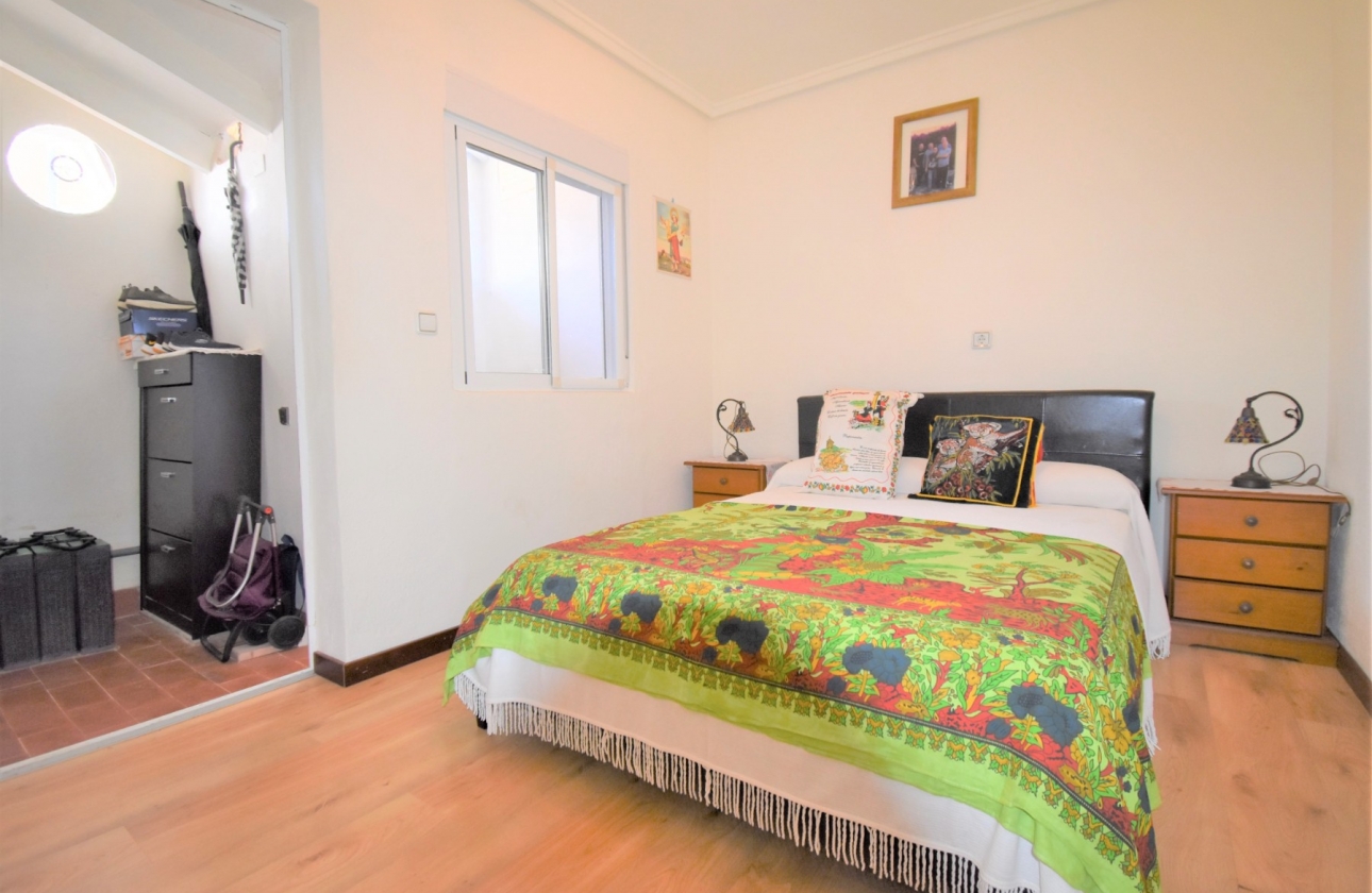 Rynek wtórny - Villa - Orihuela Costa - Villamartin