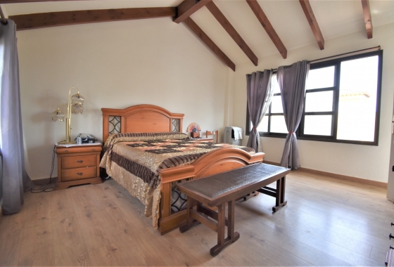 Rynek wtórny - Villa - Orihuela Costa - Villamartin