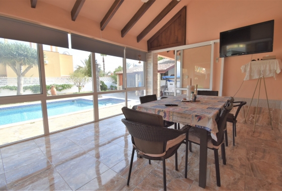 Rynek wtórny - Villa - Orihuela Costa - Villamartin