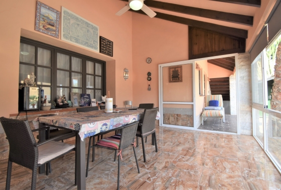Rynek wtórny - Villa - Orihuela Costa - Villamartin
