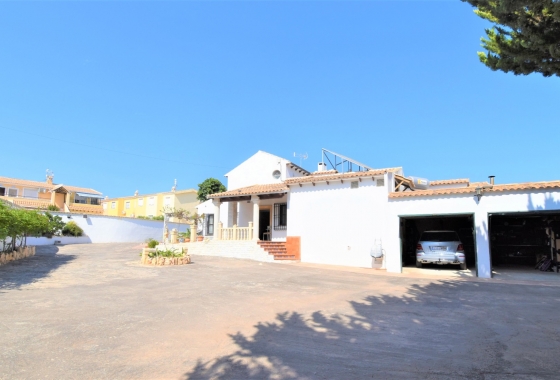 Rynek wtórny - Villa - Orihuela Costa - Villamartin