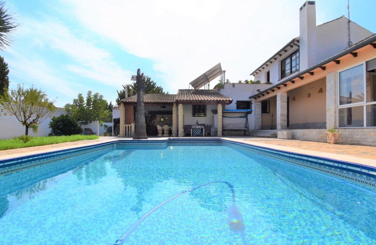 Rynek wtórny - Villa - Orihuela Costa - Villamartin