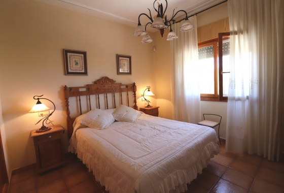 Rynek wtórny - Villa - Algorfa - Lomas de La Juliana