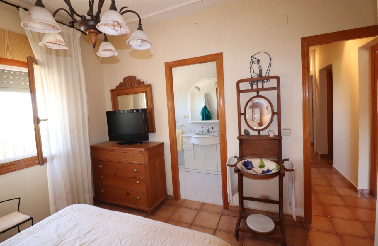 Rynek wtórny - Villa - Algorfa - Lomas de La Juliana
