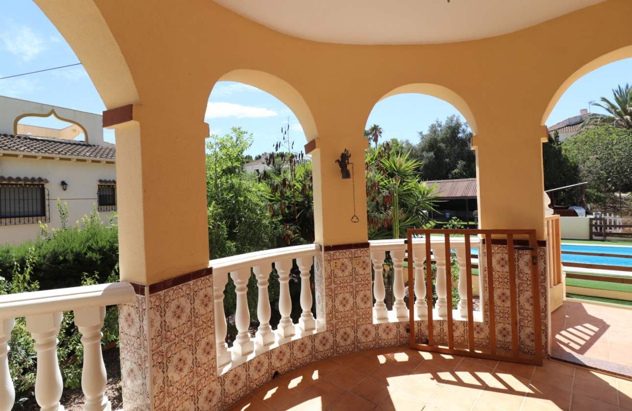 Rynek wtórny - Villa - Algorfa - Lomas de La Juliana